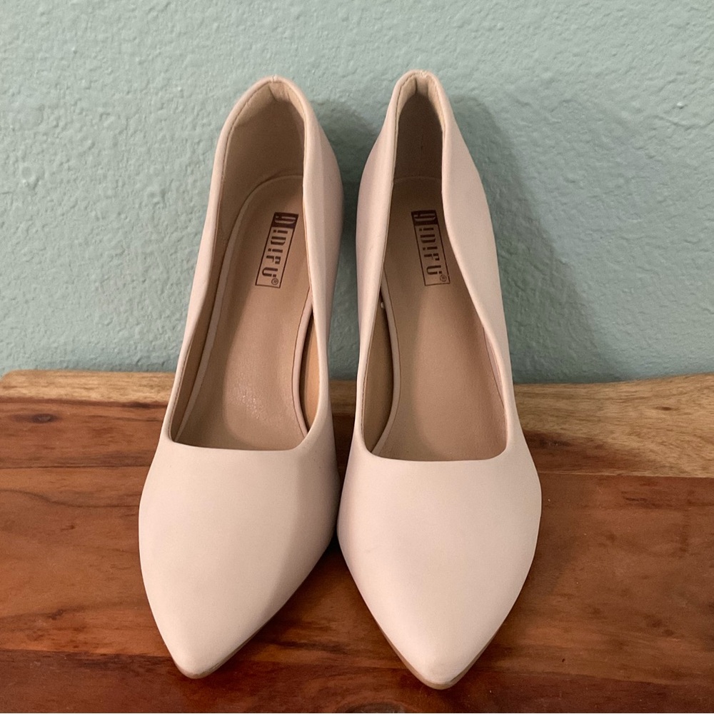 Cream Pumps